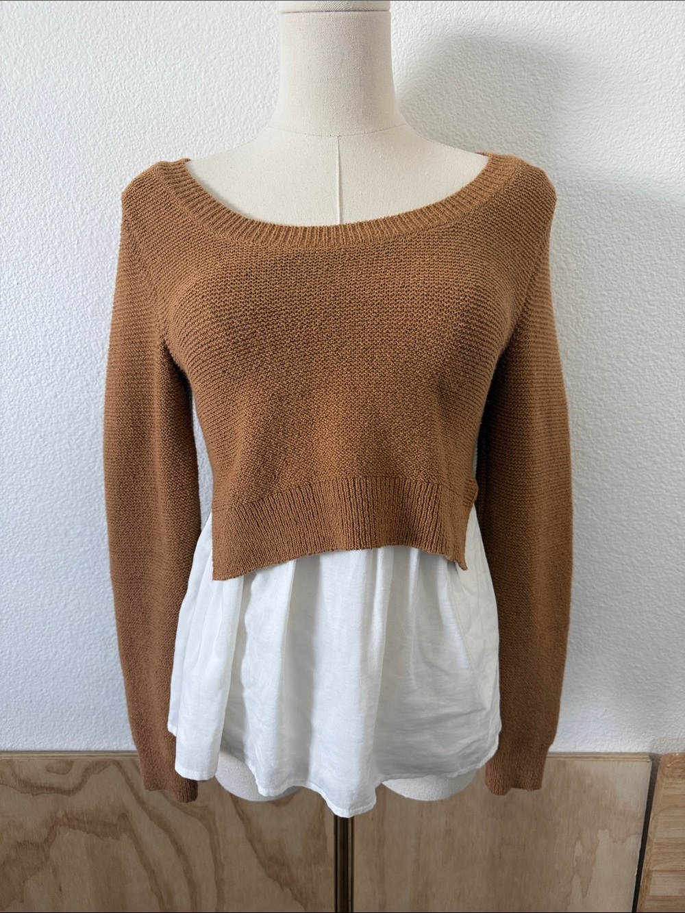 Anthropologie Cropped Scoop-Neck Sweater/Shirt Combo Camel Brown Size XS